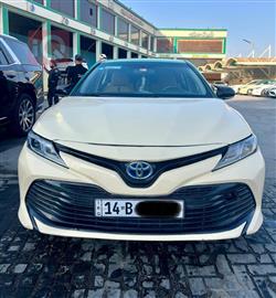 تۆیۆتا کامری